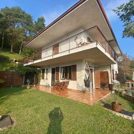 Schones Ferienhaus Mit Herrlichem Blick Zum Gardasee Vakantiehuis *