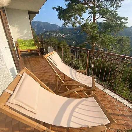Schones Ferienhaus Mit Herrlichem Blick Zum Gardasee Holiday home *